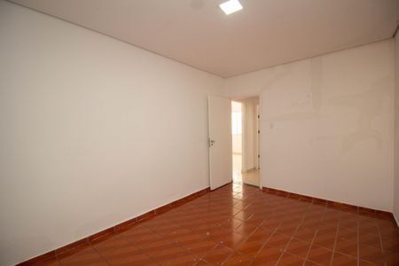 Casa para alugar com 70m², 2 quartos e 1 vaga