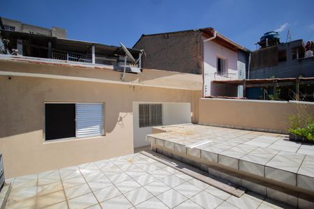 Casa para alugar com 70m², 2 quartos e 1 vaga