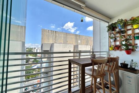 Apartamento à venda com 55m², 2 quartos e 1 vagaVaranda