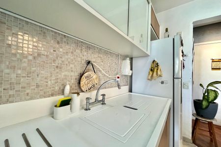 Apartamento à venda com 55m², 2 quartos e 1 vagaCozinha