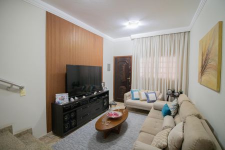 SALA de casa à venda com 3 quartos, 500m² em Santa Teresinha, São Paulo