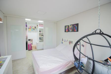 Casa à venda com 500m², 3 quartos e 3 vagas Casa à venda com 500m², 3 quartos e 3 vagasQUARTO 3