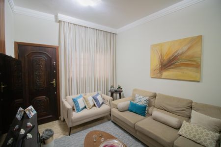 SALA de casa à venda com 3 quartos, 500m² em Santa Teresinha, São Paulo