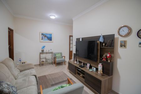 Casa à venda com 500m², 3 quartos e 3 vagas Casa à venda com 500m², 3 quartos e 3 vagasCASA 2