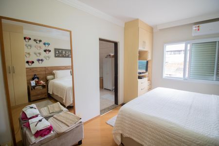 Casa à venda com 500m², 3 quartos e 3 vagas Casa à venda com 500m², 3 quartos e 3 vagasSUÍTE