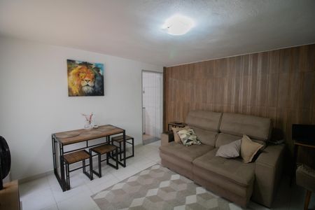 Casa à venda com 500m², 3 quartos e 3 vagas Casa à venda com 500m², 3 quartos e 3 vagasCASA 3