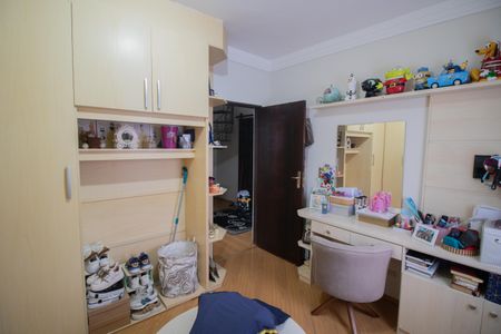 Casa à venda com 500m², 3 quartos e 3 vagas Casa à venda com 500m², 3 quartos e 3 vagasQUARTO 2