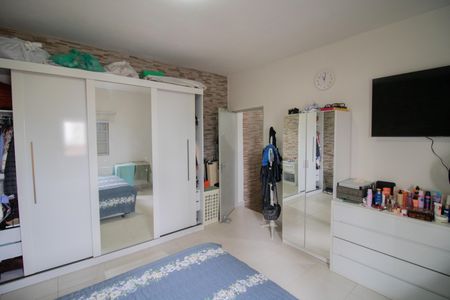 Casa à venda com 500m², 3 quartos e 3 vagas Casa à venda com 500m², 3 quartos e 3 vagasCASA 3
