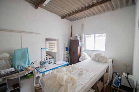 Casa à venda com 500m², 3 quartos e 3 vagas Casa à venda com 500m², 3 quartos e 3 vagasÁREA COMERCIAL