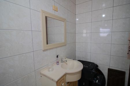Casa à venda com 500m², 3 quartos e 3 vagas Casa à venda com 500m², 3 quartos e 3 vagasBANHEIRO O ESCRITÓRIO