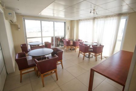 Apartamento à venda com 60m², 2 quartos e 1 vagaÁrea comum - Salão de festas