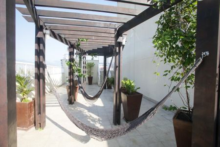 Apartamento à venda com 60m², 2 quartos e 1 vagaPergolado