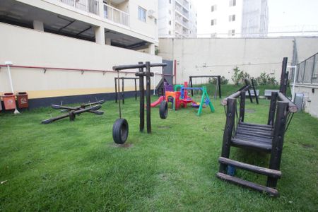 Apartamento à venda com 60m², 2 quartos e 1 vagaÁrea comum - Playground
