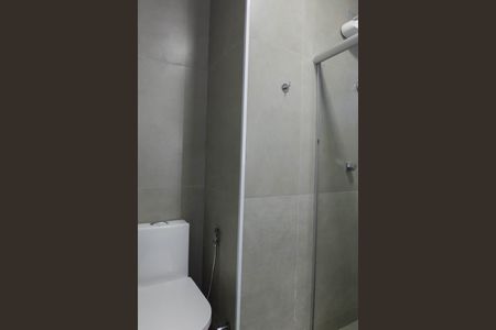 Apartamento à venda com 65m², 2 quartos e 1 vagaBanheiro Social