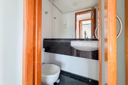 Apartamento à venda com 69m², 3 quartos e 1 vaga Apartamento à venda com 69m², 3 quartos e 1 vagaLavabo