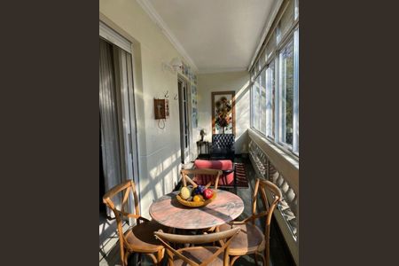 Apartamento à venda com 3 quartos, 190m² em República, São Paulo