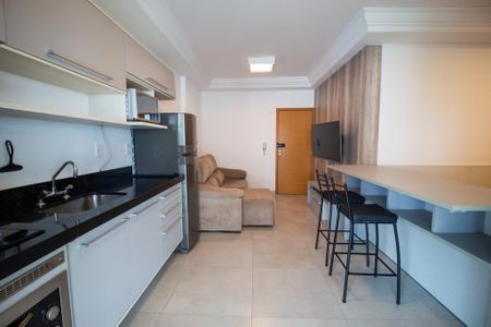 Apartamento para alugar com 52m², 1 quarto e 2 vagas Apartamento para alugar com 52m², 1 quarto e 2 vagasCozinha