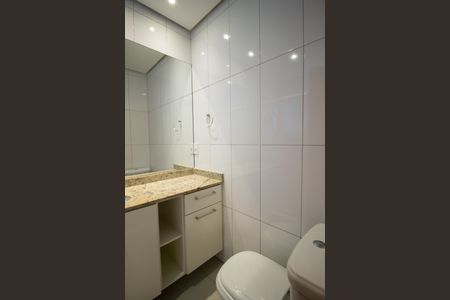 Apartamento para alugar com 52m², 1 quarto e 2 vagas Apartamento para alugar com 52m², 1 quarto e 2 vagasBanheiro