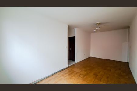 Sala de apartamento para alugar com 2 quartos, 65m² em Camargos, Guarulhos