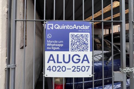 Casa para alugar com 60m², 2 quartos e sem vaga Casa para alugar com 60m², 2 quartos e sem vagaCEQH-452