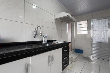 Casa para alugar com 60m², 2 quartos e sem vaga Casa para alugar com 60m², 2 quartos e sem vagaCozinha e Área de Serviço