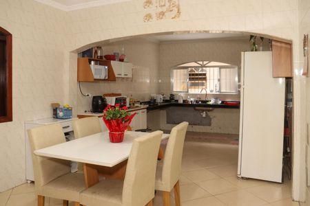 Casa para alugar com 140m², 3 quartos e 4 vagasCozinha