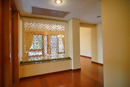 Apartamento à venda com 316m², 3 quartos e 2 vagasHall de entrada 