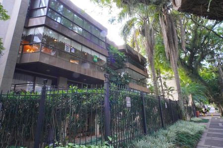 Apartamento à venda com 316m², 3 quartos e 2 vagasFachada 