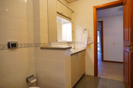 Apartamento à venda com 316m², 3 quartos e 2 vagasBanheiro 