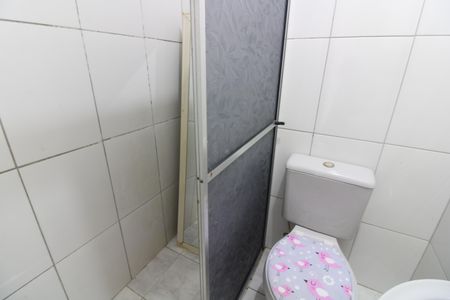 Casa para alugar com 70m², 3 quartos e 2 vagasBanheiro Social