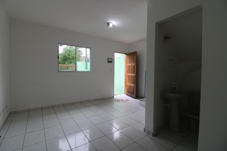 Sala de casa para alugar com 3 quartos, 70m² em Jardim Fernandes, São Paulo