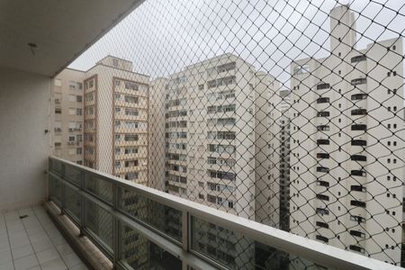 Apartamento para alugar com 135m², 3 quartos e 1 vagaVaranda