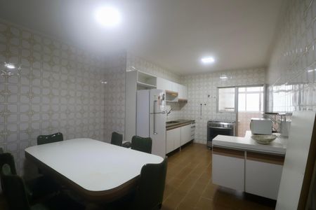 Apartamento para alugar com 135m², 3 quartos e 1 vagaCozinha