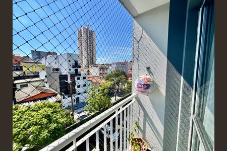 Apartamento à venda com 60m², 3 quartos e 1 vaga Apartamento à venda com 60m², 3 quartos e 1 vagaVaranda