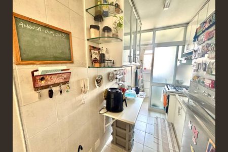 Apartamento à venda com 60m², 3 quartos e 1 vaga Apartamento à venda com 60m², 3 quartos e 1 vagaCozinha