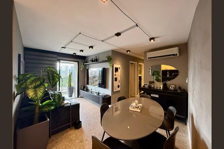 Sala  de apartamento para alugar com 3 quartos, 94m² em Vila Cordeiro, São Paulo