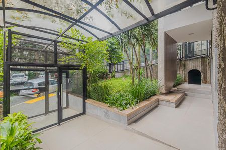 Apartamento para alugar com 169m², 3 quartos e 1 vaga Apartamento para alugar com 169m², 3 quartos e 1 vagaEntrada