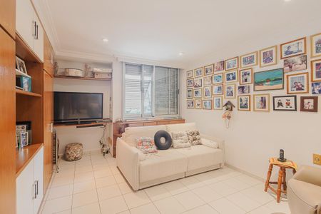 Quarto 1 de apartamento para alugar com 3 quartos, 169m² em Sumaré, São Paulo