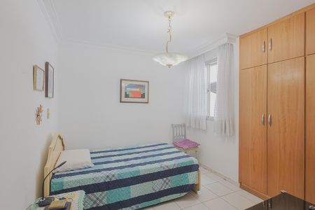 Quarto 2 de apartamento para alugar com 3 quartos, 169m² em Sumaré, São Paulo