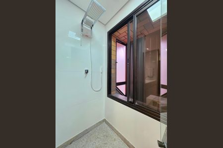 Apartamento à venda com 260m², 5 quartos e 3 vagas Apartamento à venda com 260m², 5 quartos e 3 vagasBanheiro da Suíte Master