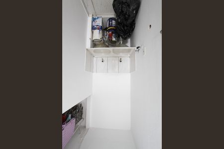 Casa para alugar com 60m², 2 quartos e 1 vagaÁrea de Serviço