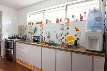 Apartamento à venda com 180m², 3 quartos e 2 vagas Apartamento à venda com 180m², 3 quartos e 2 vagasCozinha