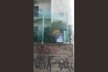 Apartamento à venda com 180m², 3 quartos e 2 vagasplaca instalada 14/03/2026 TIKP-218