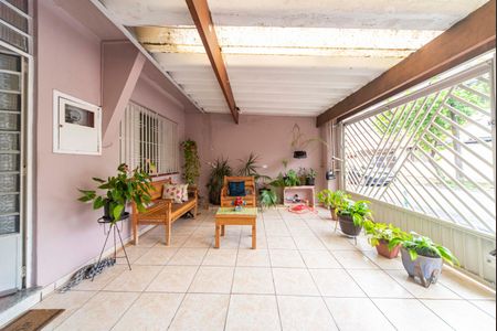 Casa para alugar com 72m², 2 quartos e 2 vagas Casa para alugar com 72m², 2 quartos e 2 vagasGaragem