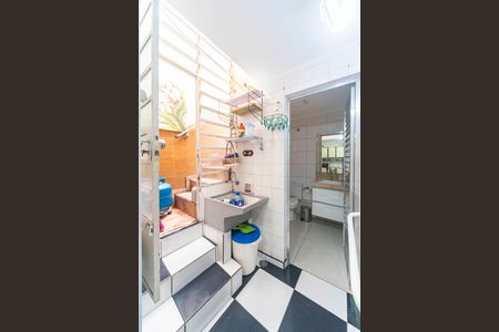 Casa para alugar com 72m², 2 quartos e 2 vagas Casa para alugar com 72m², 2 quartos e 2 vagasÁrea de Serviço