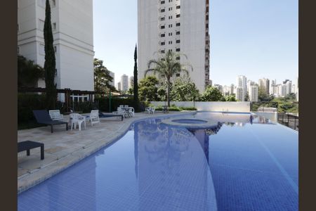 Apartamento à venda com 87m², 2 quartos e 2 vagasÁrea comum - Piscina
