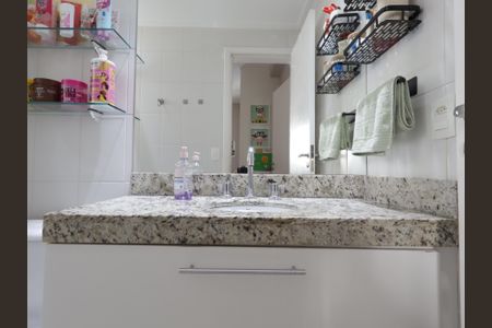 Apartamento à venda com 87m², 2 quartos e 2 vagasBanheiro da Suíte 2