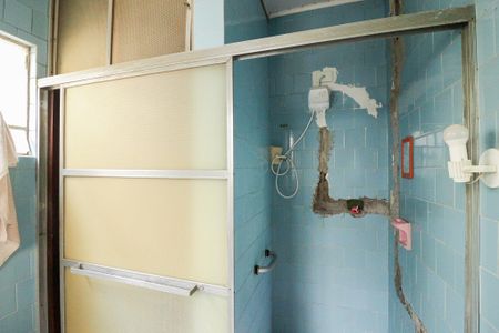 Casa à venda com 164m², 2 quartos e 1 vaga Casa à venda com 164m², 2 quartos e 1 vagaBanheiro