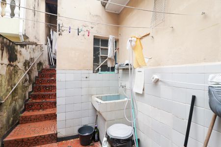 Casa à venda com 164m², 2 quartos e 1 vaga Casa à venda com 164m², 2 quartos e 1 vagaCozinha e Área de Serviço