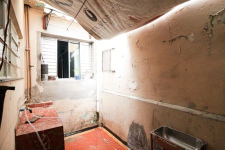 Casa à venda com 164m², 2 quartos e 1 vaga Casa à venda com 164m², 2 quartos e 1 vagaCozinha e Área de Serviço